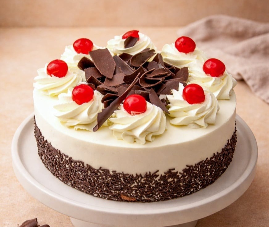 Black Forest Gateau - Lamandine.co.uk Bespoke cakes